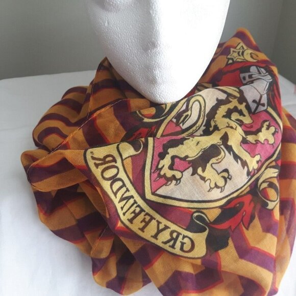 HARRY Potter Gryffindor House Hogwarts Lightweight Infinity Scarf Stripes - Picture 2 of 4